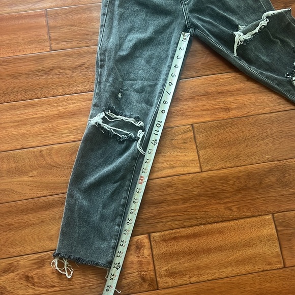 Pacsun Black Mom Jean Size 24 - Picture 6 of 7
